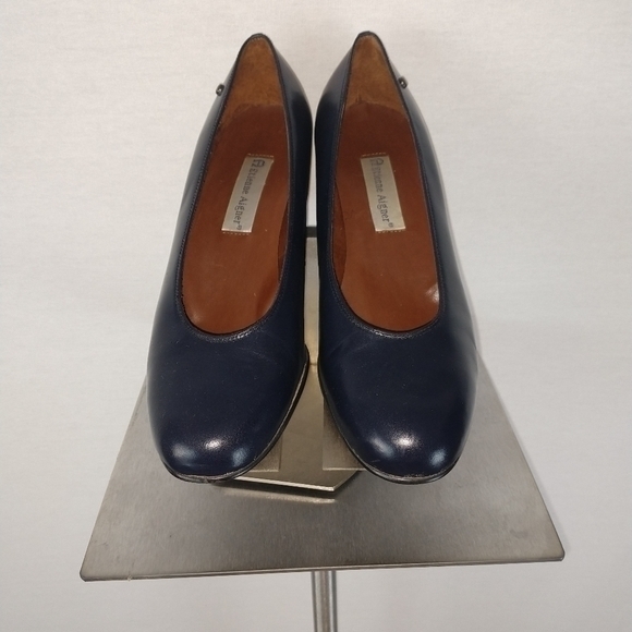 Etienne Aigner Shoes - Etienne Aigner Pump